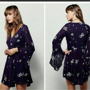 Free People Jasmine Floral Embroidered Kimono Dress Boho 8 Purple Bell Sleeve